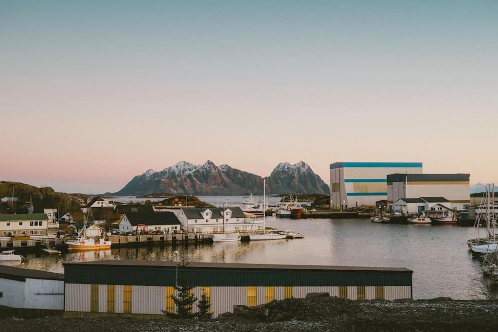 Leilighet I Nybygg Svolvær Exteriér fotografie